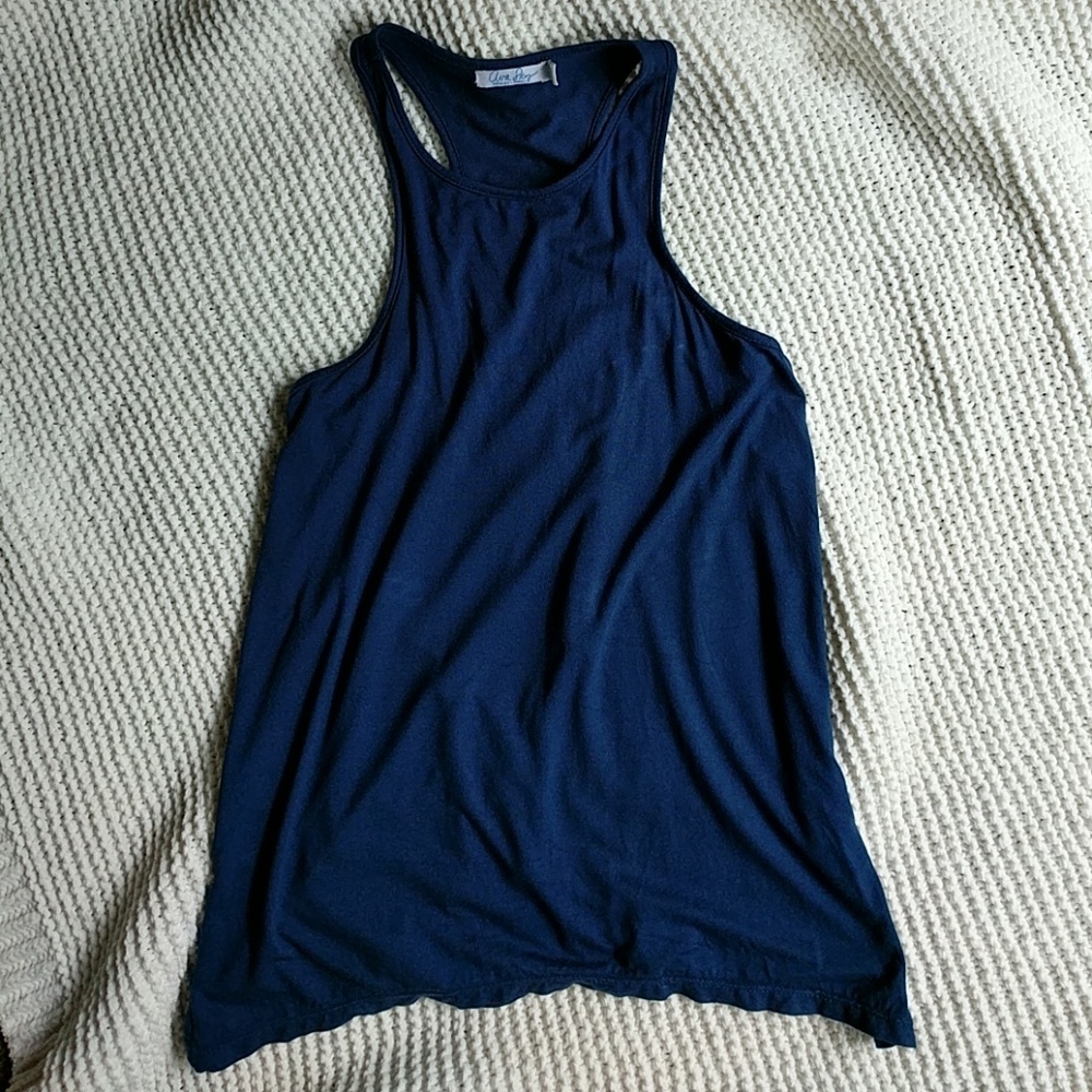 Ava Sky Hawaii tank tempo